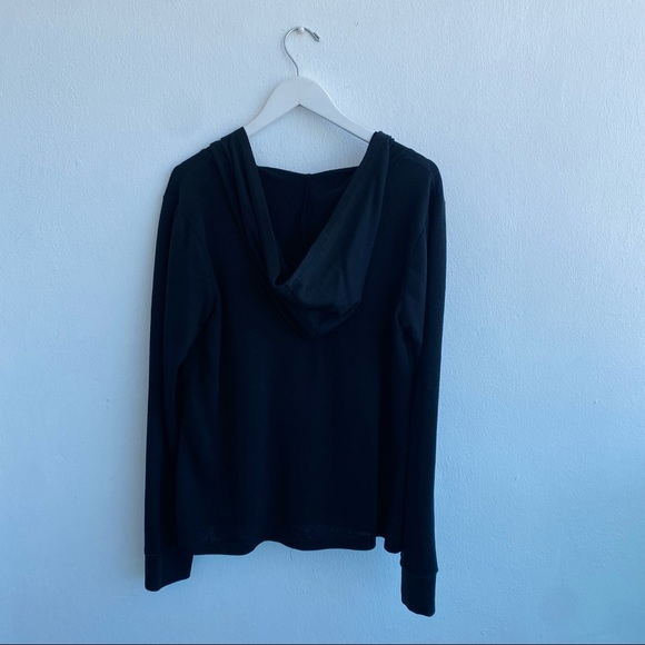 🖤HARD ROCK CAFE HOODIE 🖤 - Picture 3 of 5